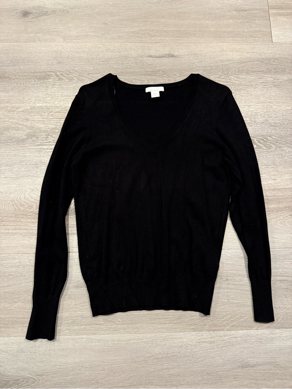 H&M Black V-Neck Women's Sweater